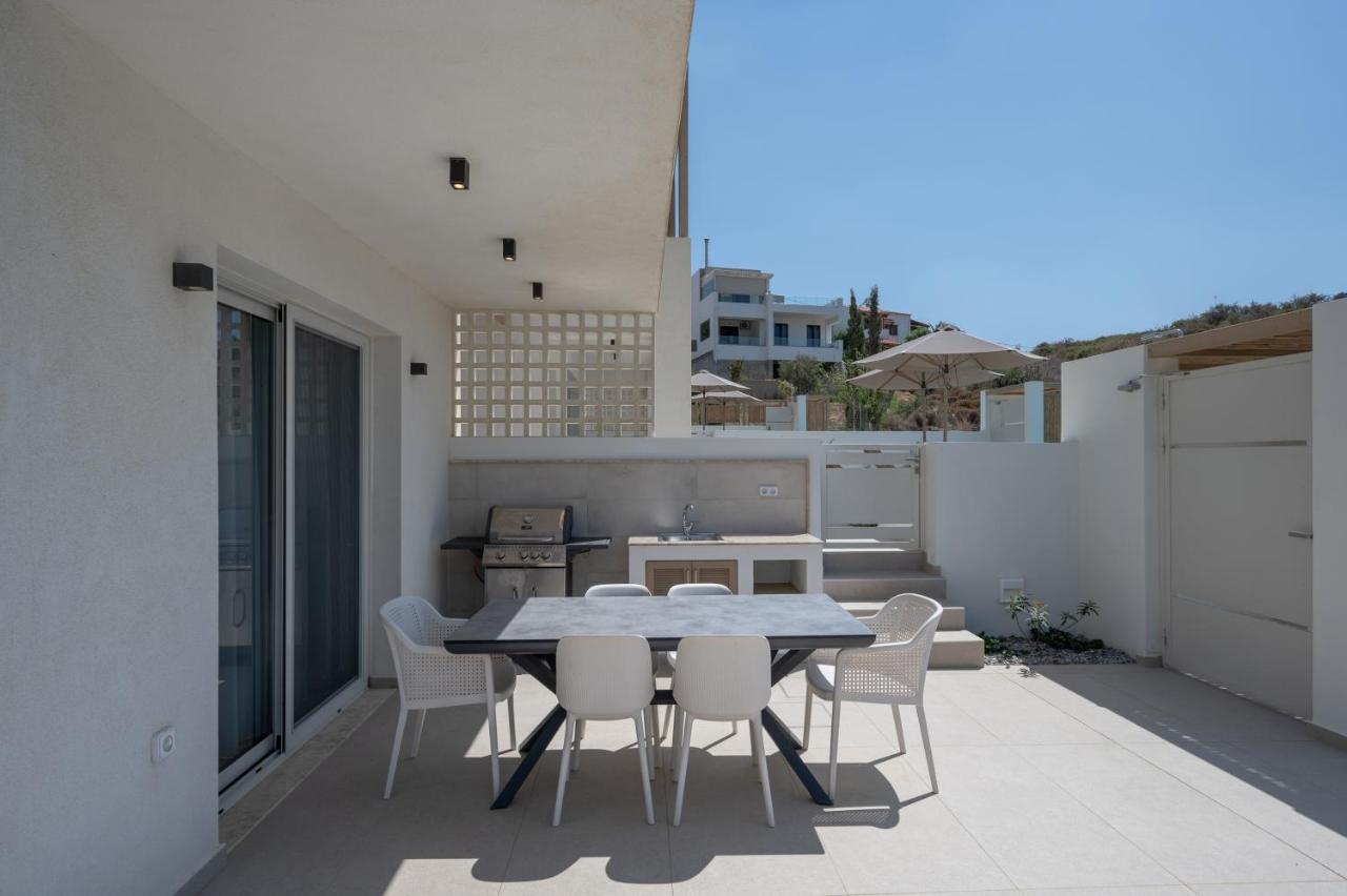 Corallia Villas Near The Beach ปลาเกียส ภายนอก รูปภาพ