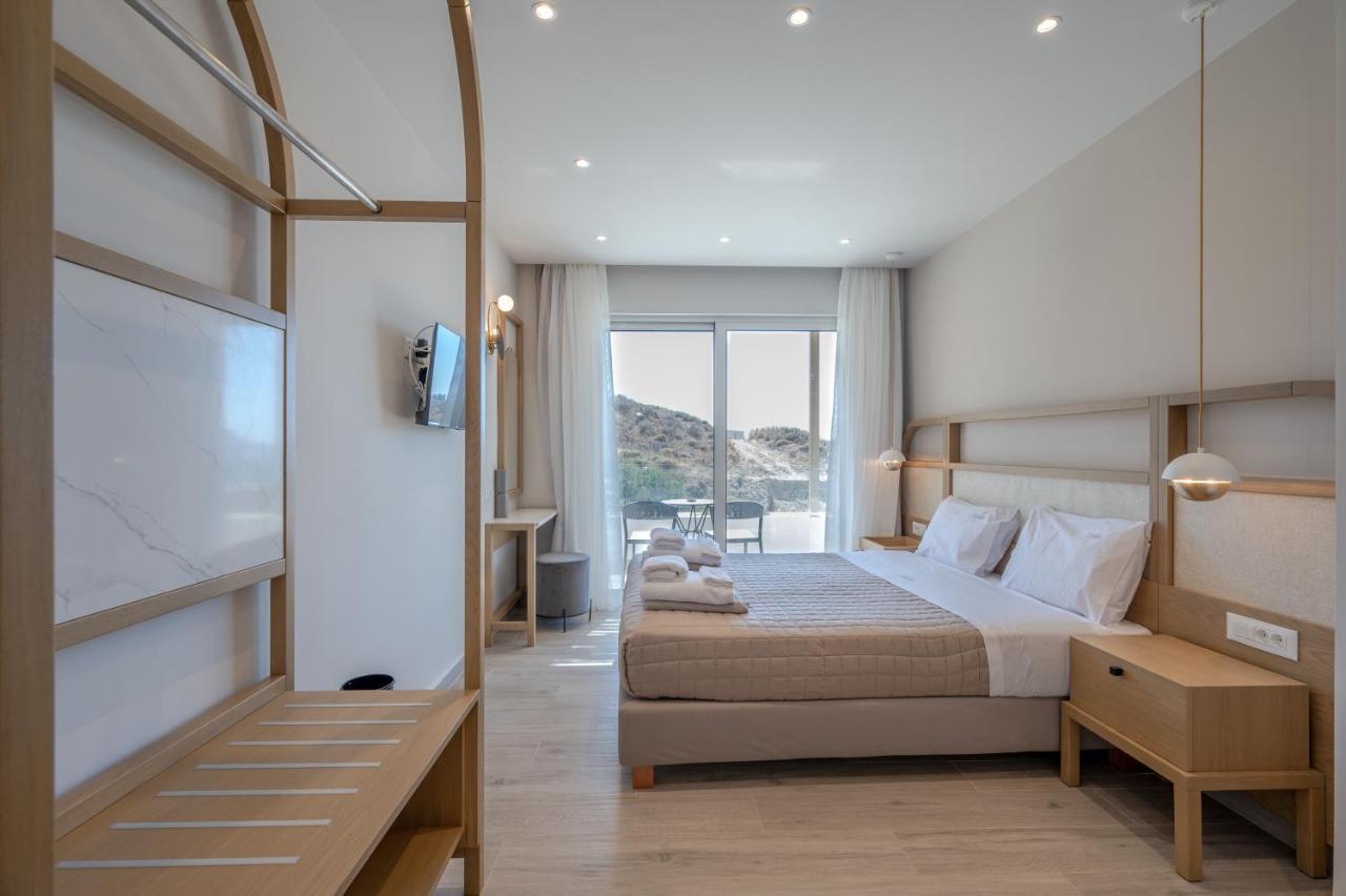 Corallia Villas Near The Beach ปลาเกียส ภายนอก รูปภาพ