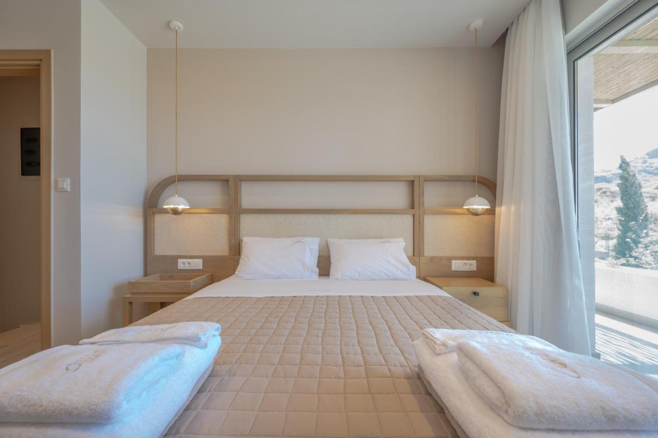 Corallia Villas Near The Beach ปลาเกียส ภายนอก รูปภาพ