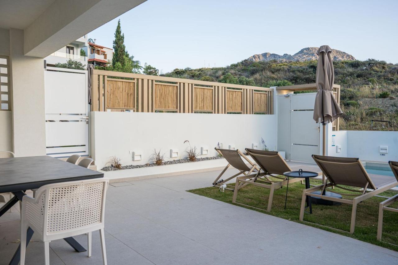 Corallia Villas Near The Beach ปลาเกียส ภายนอก รูปภาพ